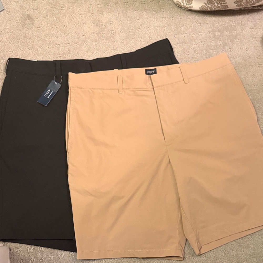 J. Crew Men's Shorts in Black and Tan